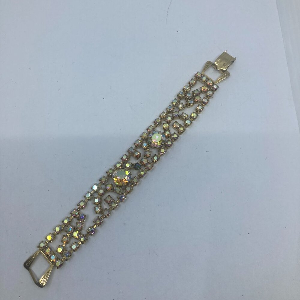 Vtg 1960 Weiss ? rhinestone crystal aurora borealis gold tone tennis bracelet
